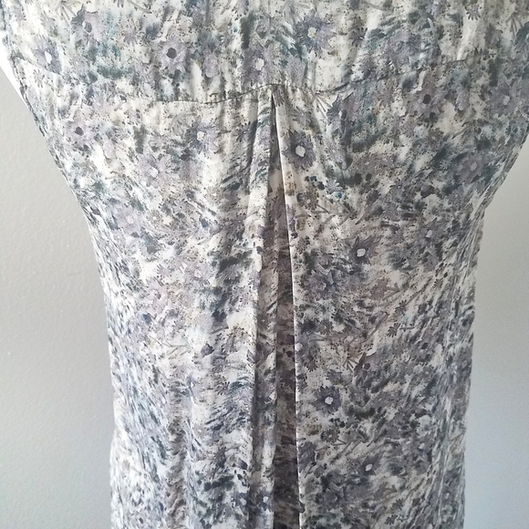 Theykens' Theory sleeveless top gray M hi-lo career layering piece - Picture 3 of 6